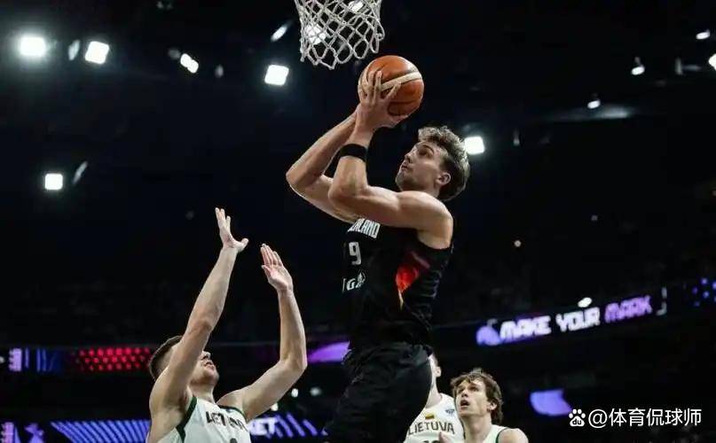 关于那不勒斯训练开放日,赛前篮板制胜引欢呼,CBA季后赛在即,赛季目标并未改变的信息 关于那不勒斯训练开放日,赛前篮板制胜引欢呼,CBA季后赛在即,赛季目标并未改变的信息